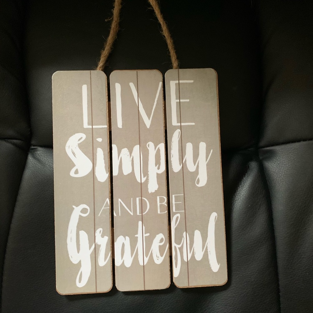 Small sign wall decor